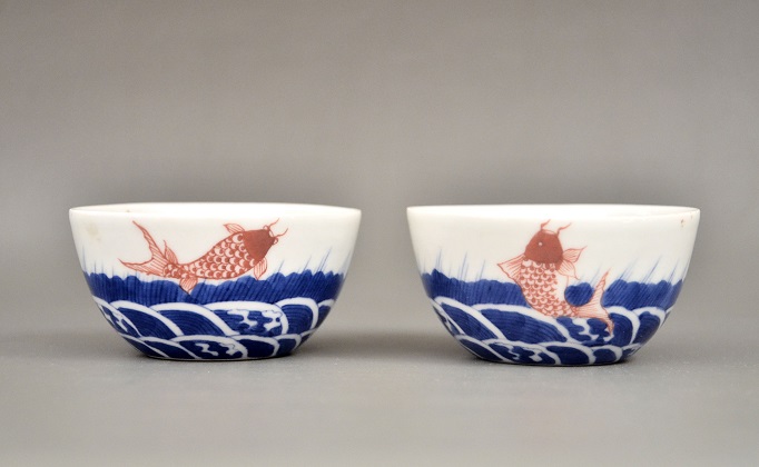 A pair Blue, Red and White Bowl